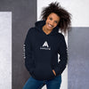 femme avec un sweat à capuche bleu marine de la marque physique affûté vue de face