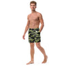 maillot de bain pour homme imprimé camouflage vert noir marque physique affûté vue de face